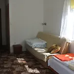 בית אירוח Moka גרצי'יבובו